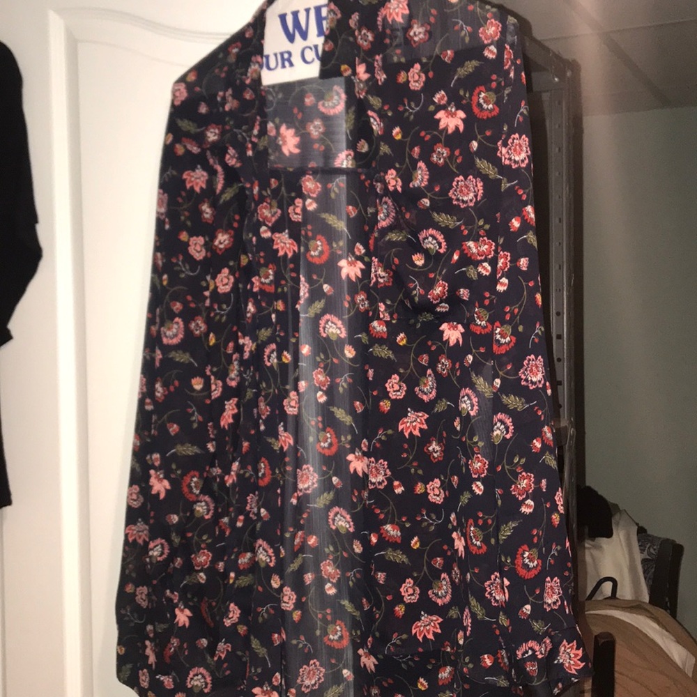 Hollister sheer blouse size large